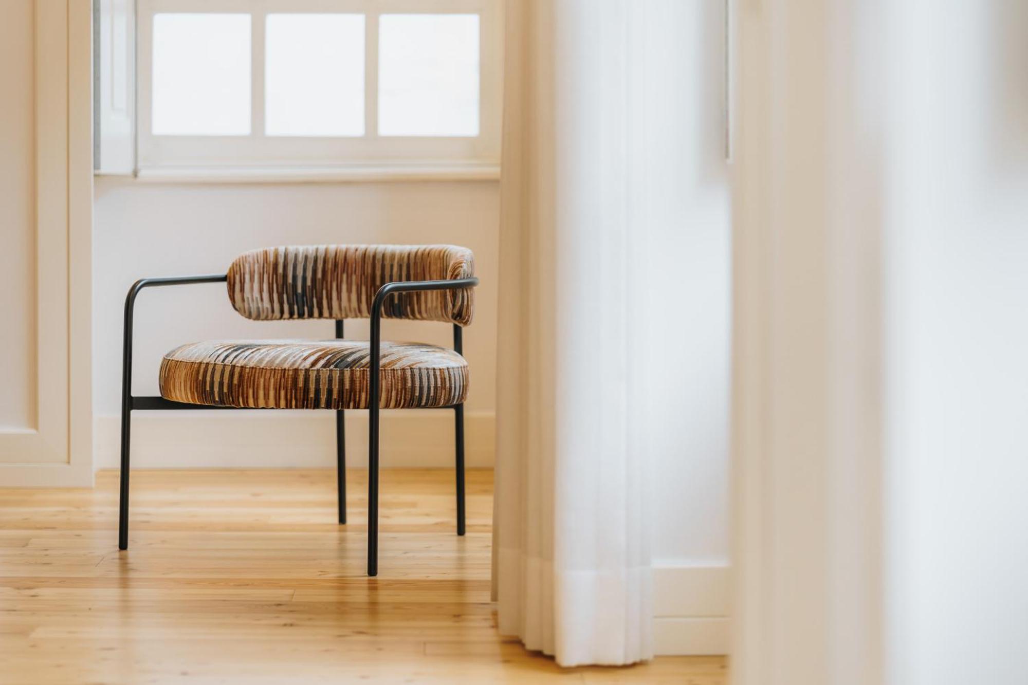 Feel Porto Clerigos Charm Flats Apartment Стая снимка