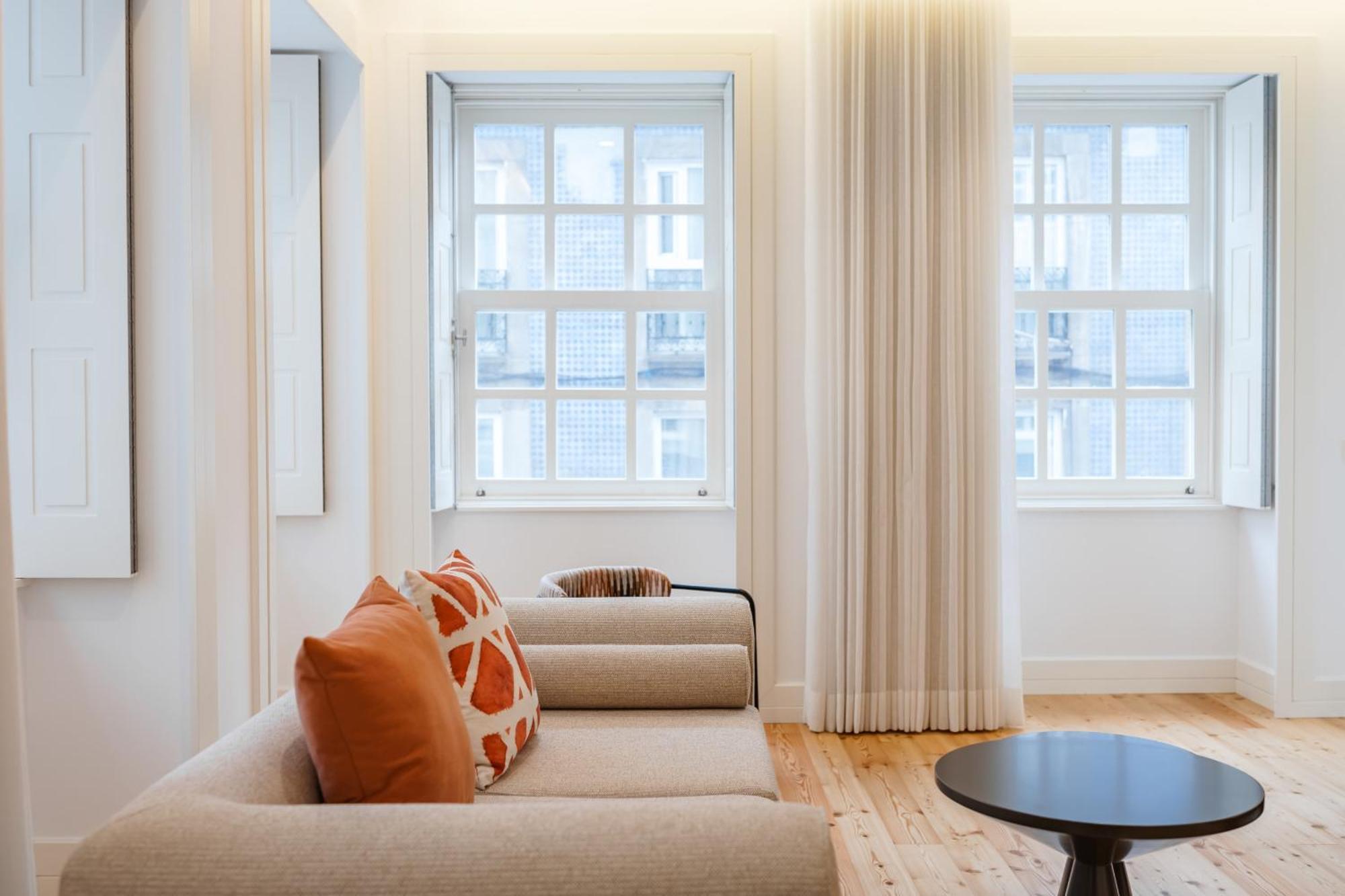 Feel Porto Clerigos Charm Flats Apartment Екстериор снимка