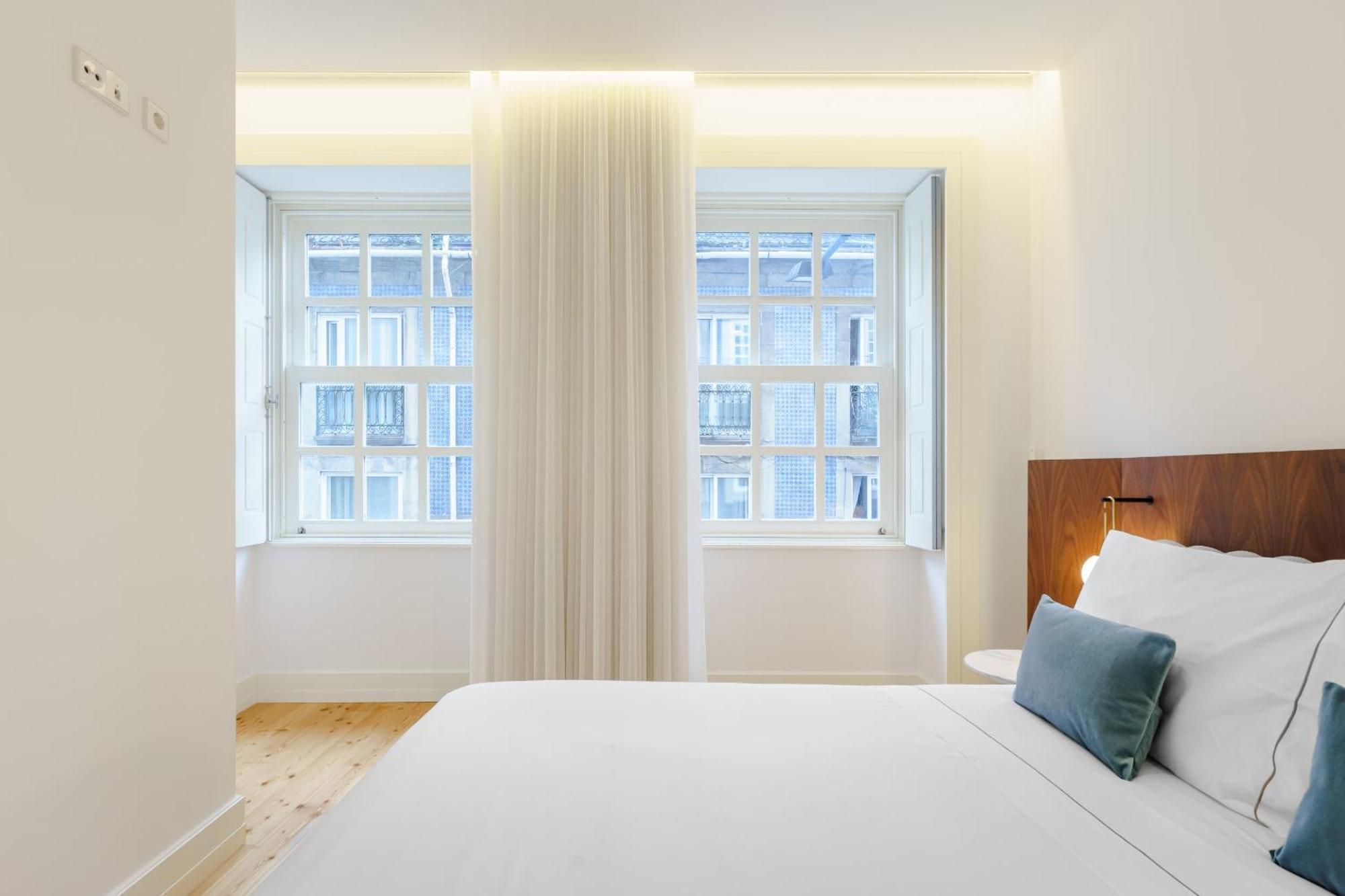 Feel Porto Clerigos Charm Flats Apartment Екстериор снимка
