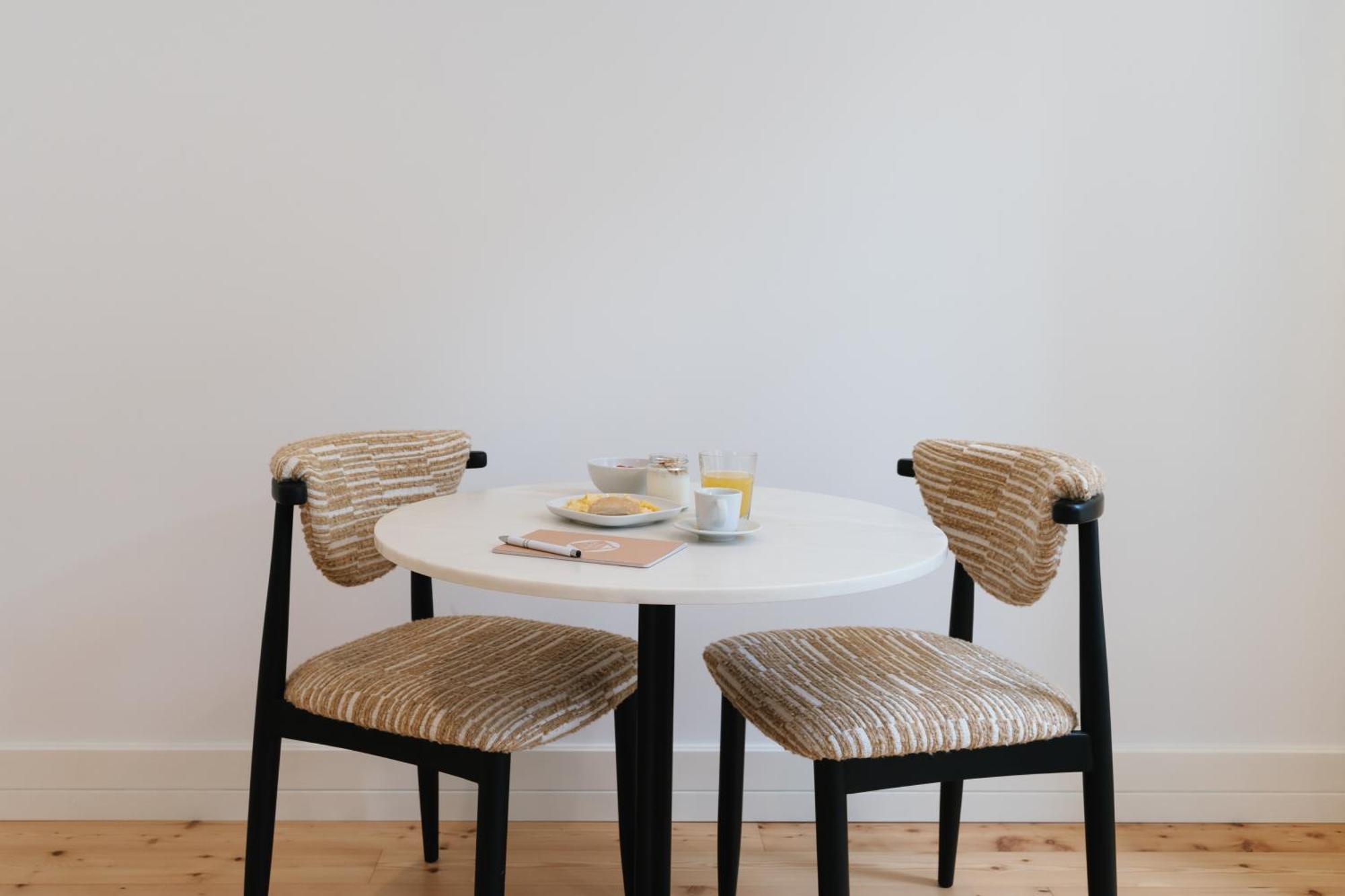Feel Porto Clerigos Charm Flats Apartment Екстериор снимка