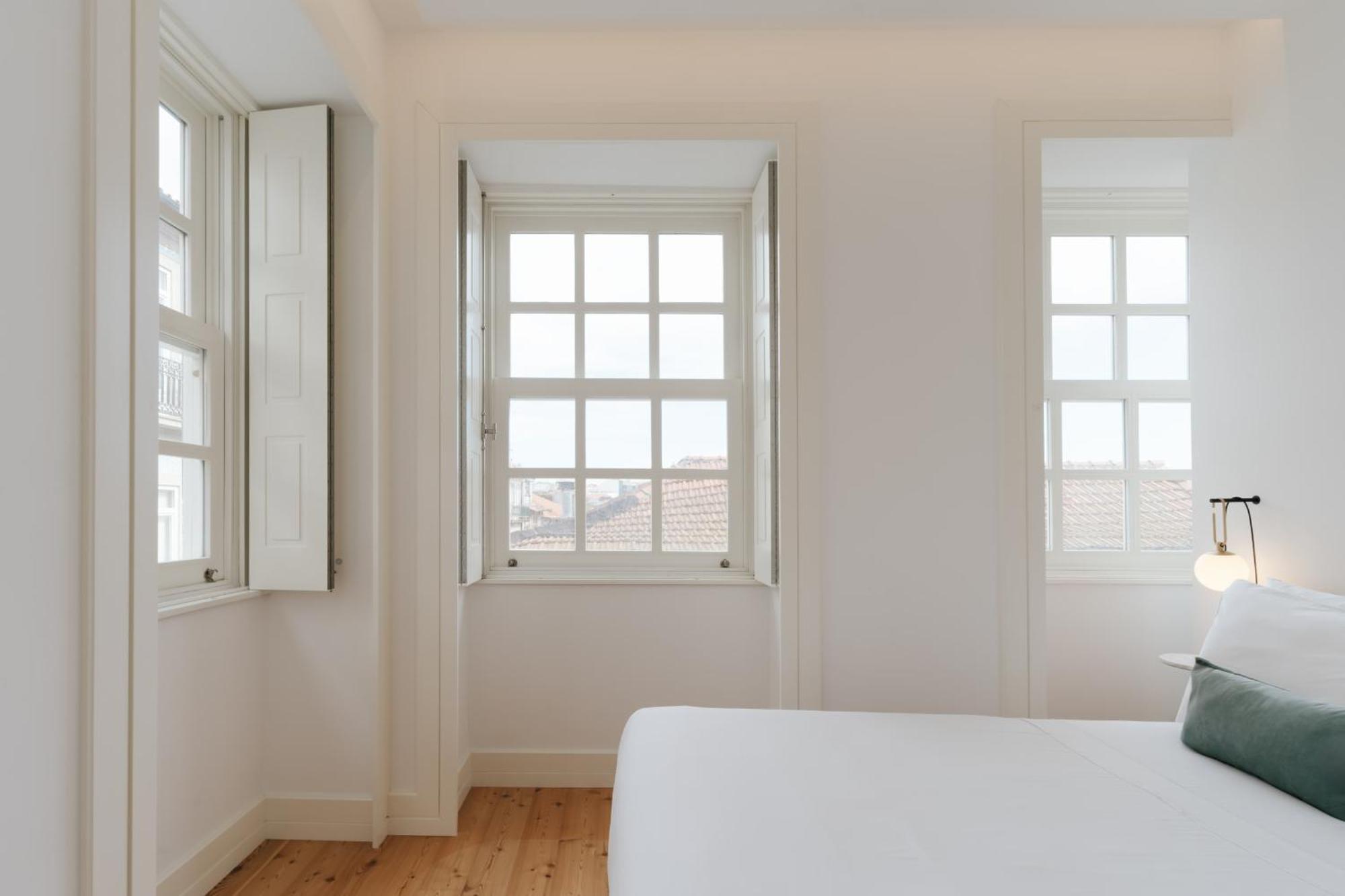 Feel Porto Clerigos Charm Flats Apartment Екстериор снимка
